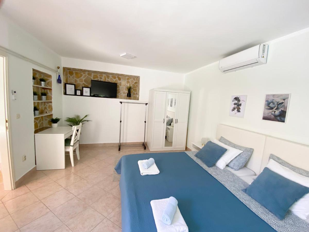Apartments Centurio プーラ エクステリア 写真