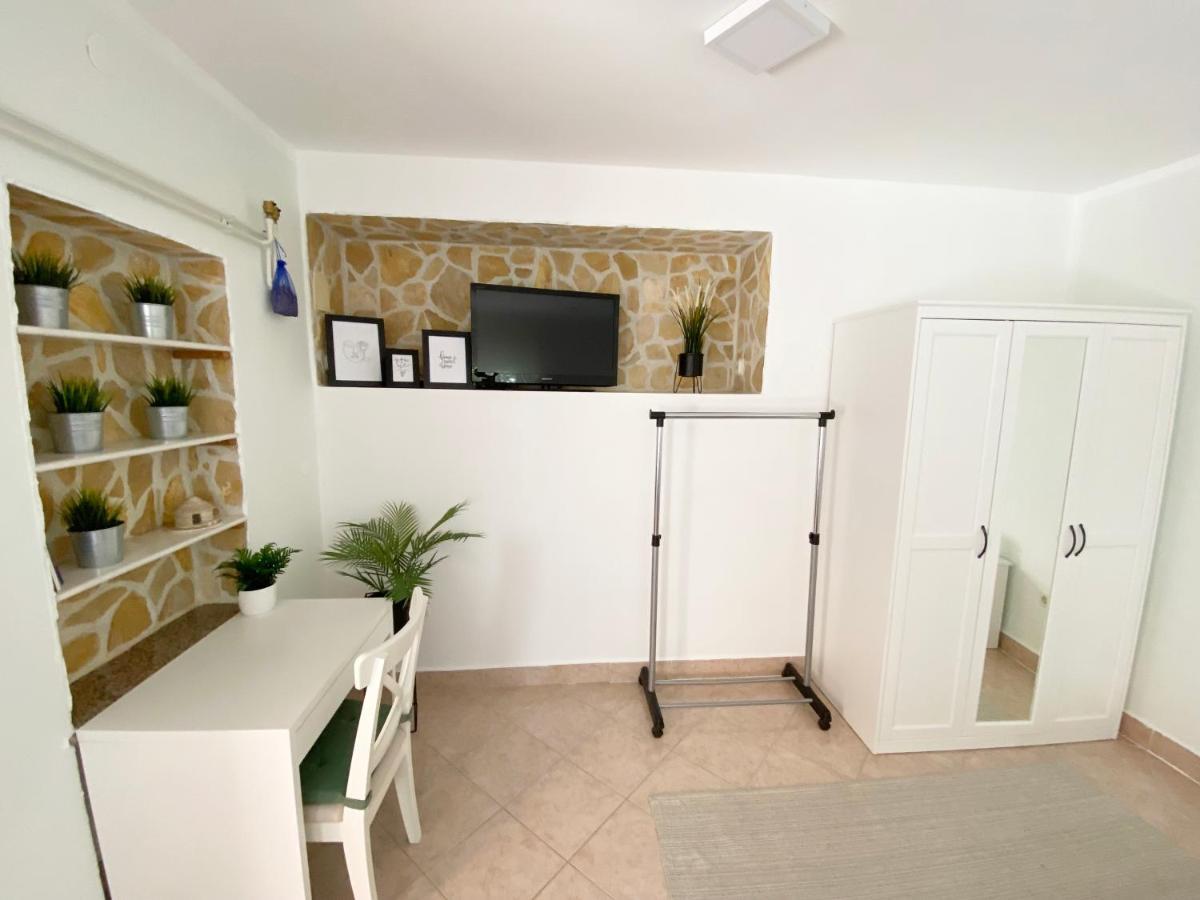 Apartments Centurio プーラ エクステリア 写真